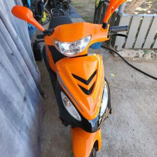 New 2025 - 49cc Jonway YN50QT-8 10" rims (Orange or Black)